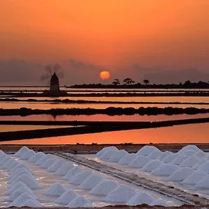 Sunrise Stagnone - Sicily Sea Frühstückspension