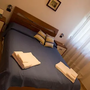 Felice , Sottomarina Italia